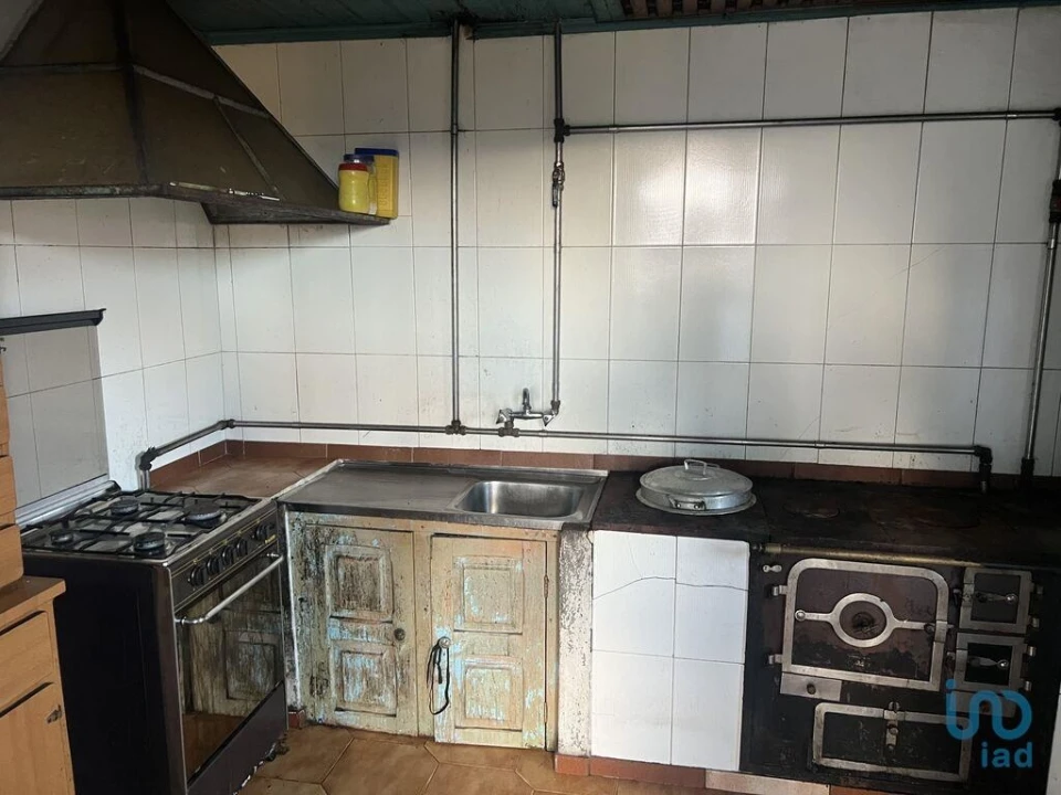 Moradia T3 para Venda em Santa Cruz da Trapa e São Cristóvão de Lafões Foto 5