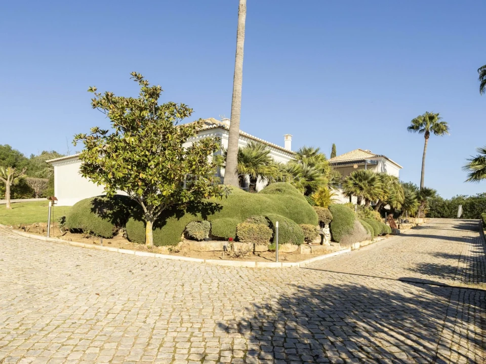 Moradia T7 para Venda em Conceição e Cabanas de Tavira Foto 5