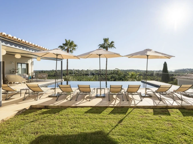 Moradia T7 para Venda em Conceição e Cabanas de Tavira Foto 8