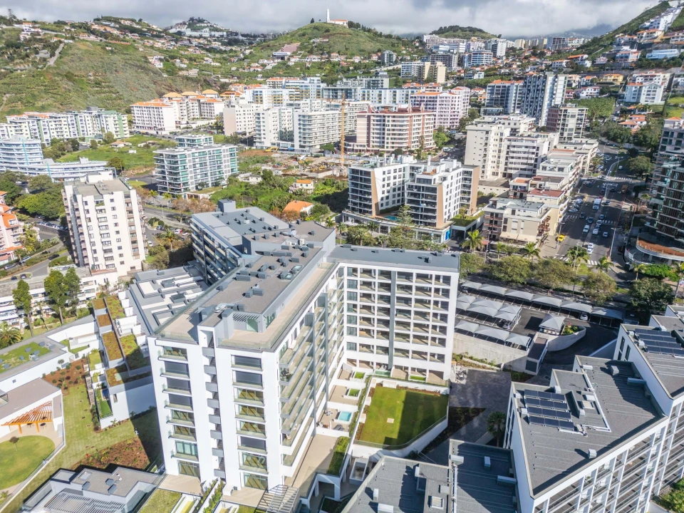 Apartamento T2 para Venda em São Martinho Foto 31