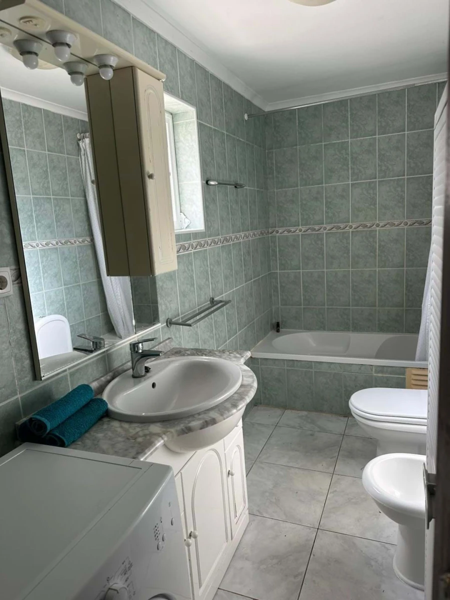 Apartamento T6 para Venda em Lagoa e Carvoeiro Foto 9