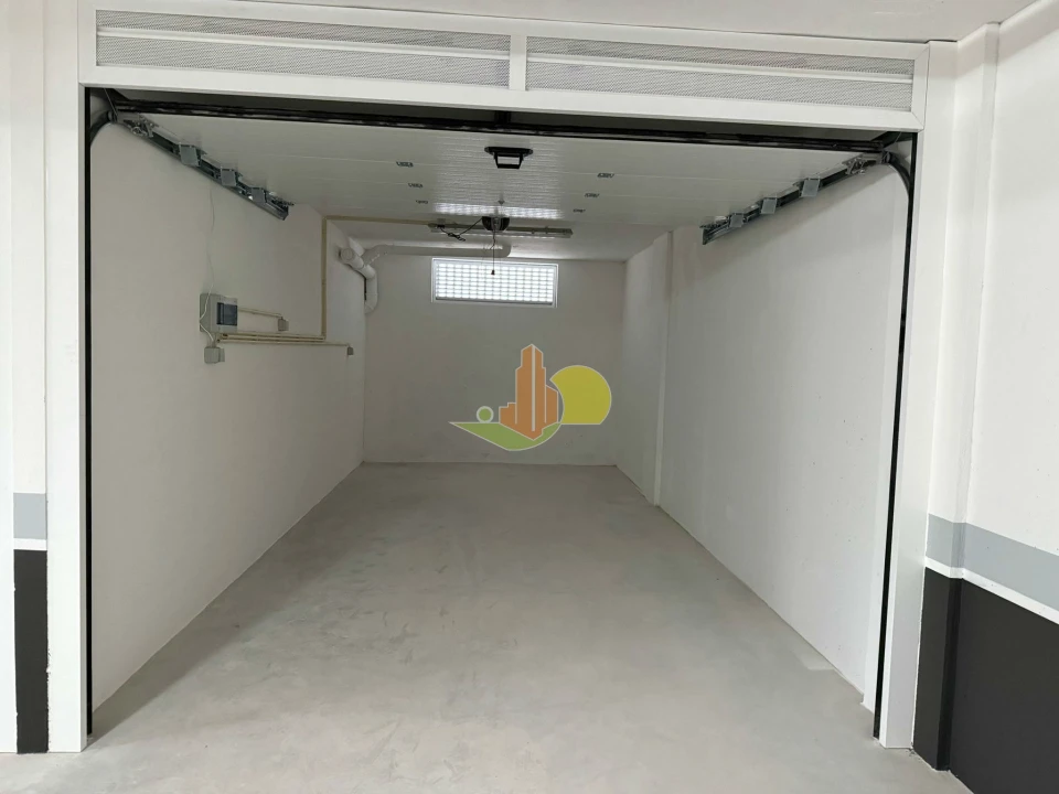 Apartamento T1 para Venda em Tavarede Foto 19