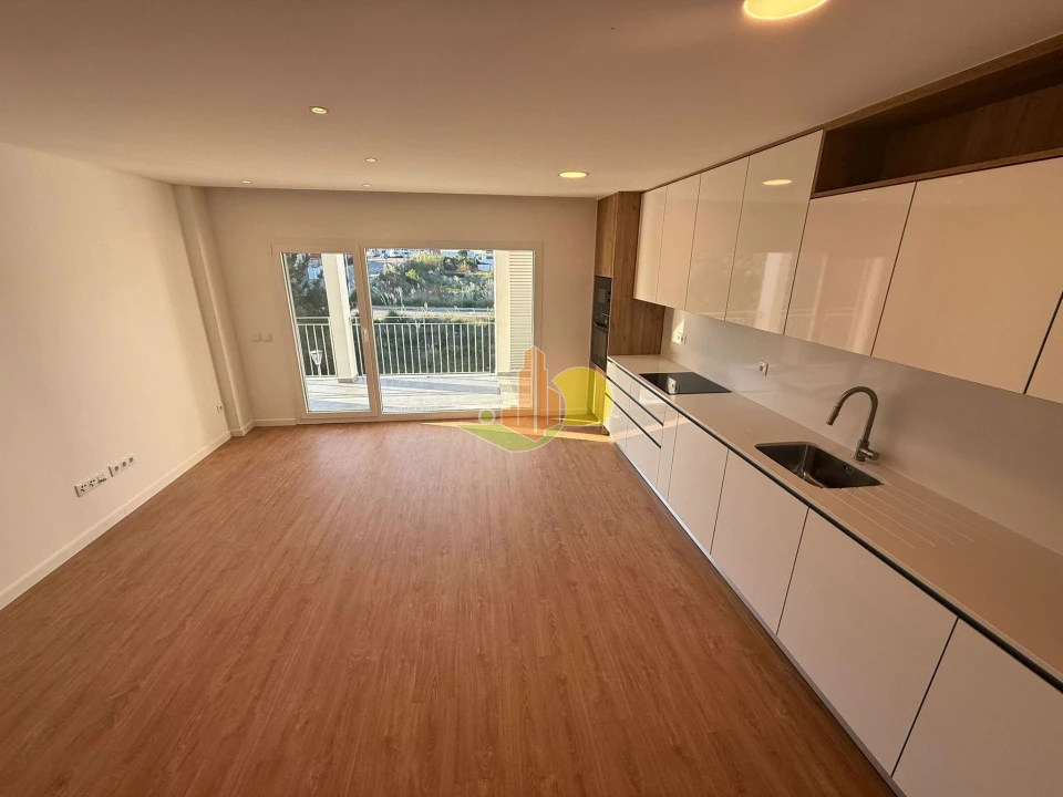 Apartamento T1 para Venda em Tavarede Foto 11