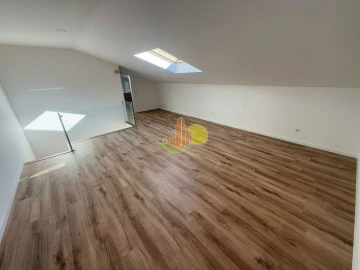 Apartamento T4 para Venda em Tavarede