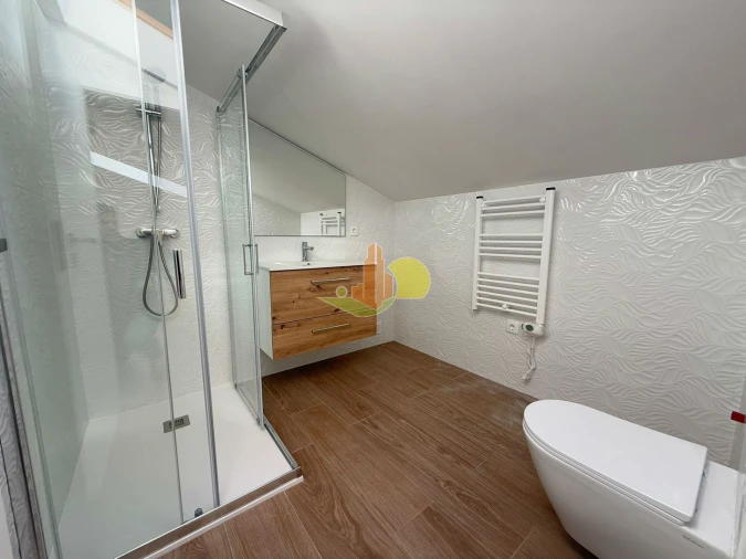 Apartamento T4 para Venda em Tavarede Foto 27