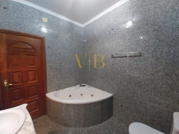 Moradia T4 para Venda em Póvoa de Varzim, Beiriz e Argivai