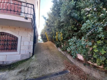 Moradia T4 para Venda em Póvoa de Varzim, Beiriz e Argivai