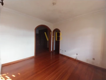 Moradia T4 para Venda em Póvoa de Varzim, Beiriz e Argivai