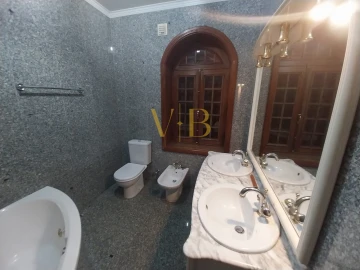 Moradia T4 para Venda em Póvoa de Varzim, Beiriz e Argivai