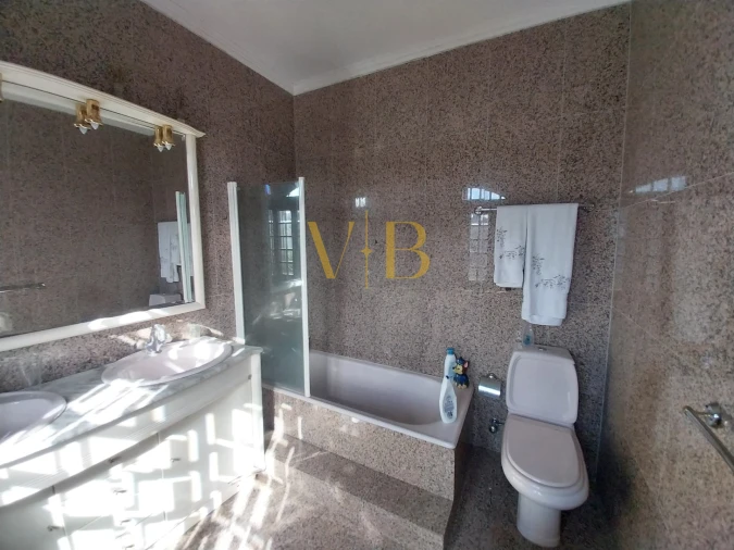 Moradia T4 para Venda em Póvoa de Varzim, Beiriz e Argivai Foto 15