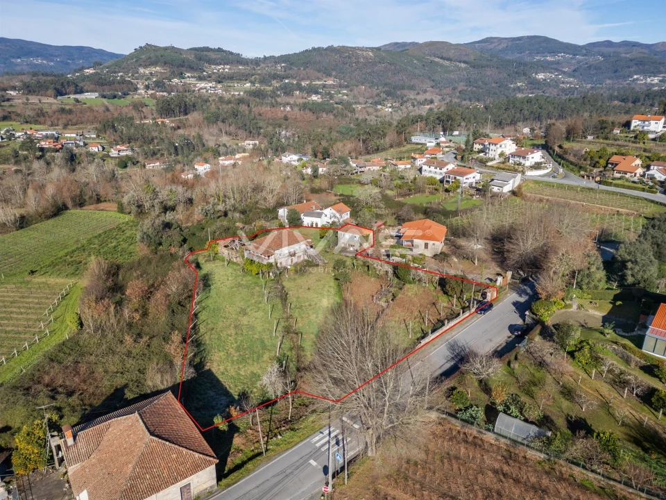 Quinta T6 para Venda em Caldelas, Sequeiros e Paranhos Foto 39
