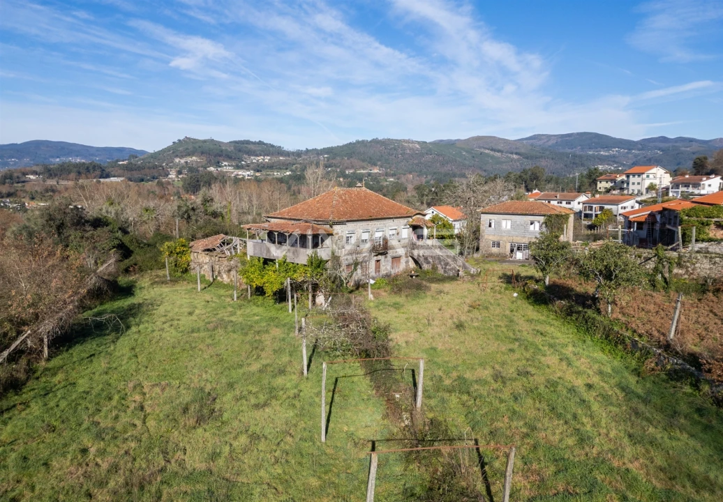 Quinta T6 para Venda em Caldelas, Sequeiros e Paranhos Foto 2