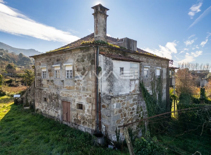 Quinta T6 para Venda em Caldelas, Sequeiros e Paranhos Foto 7