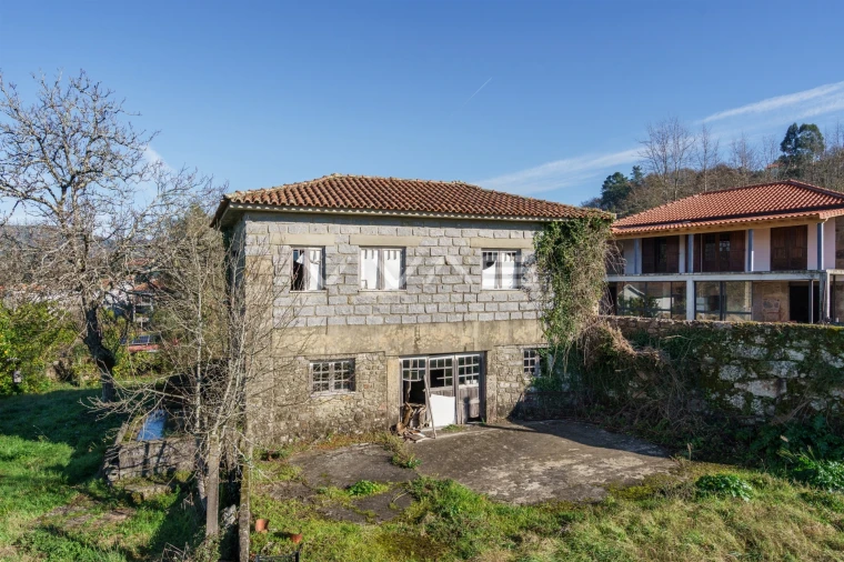 Quinta T6 para Venda em Caldelas, Sequeiros e Paranhos Foto 30