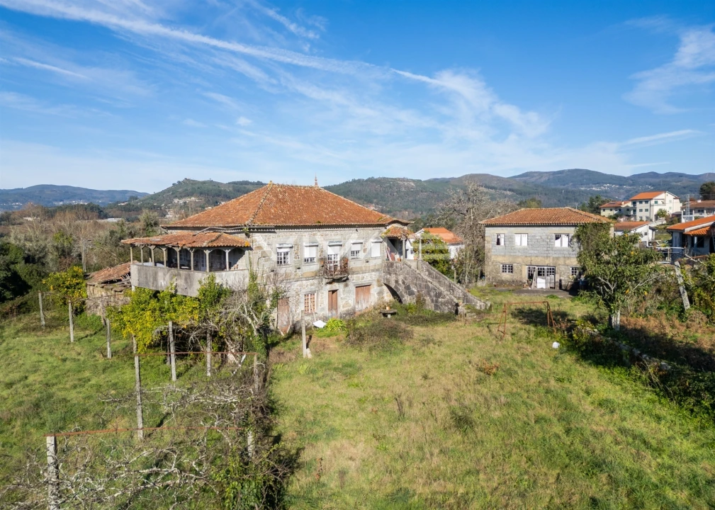 Quinta T6 para Venda em Caldelas, Sequeiros e Paranhos Foto 8