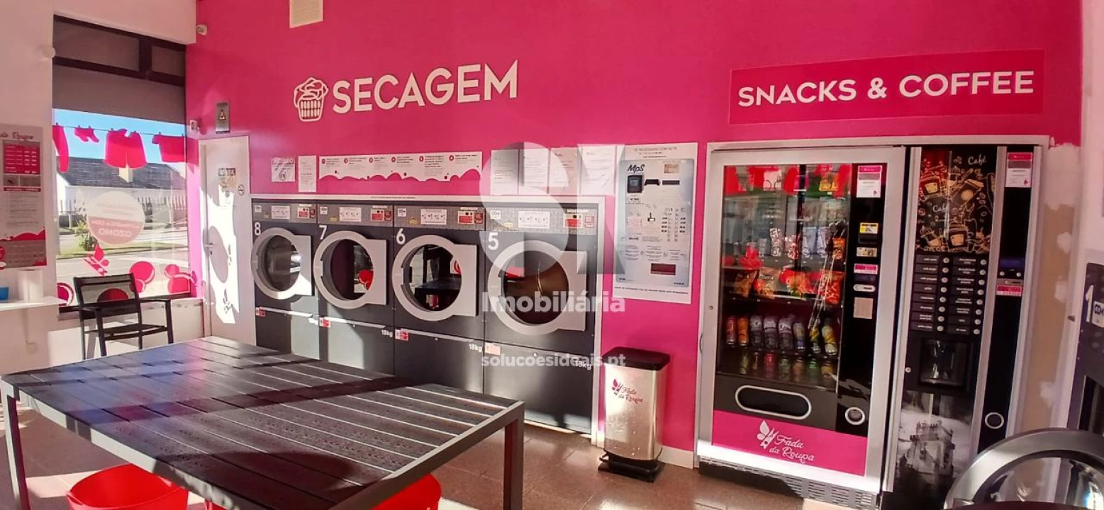 Negócio para Venda em Vieira de Leiria Foto 1