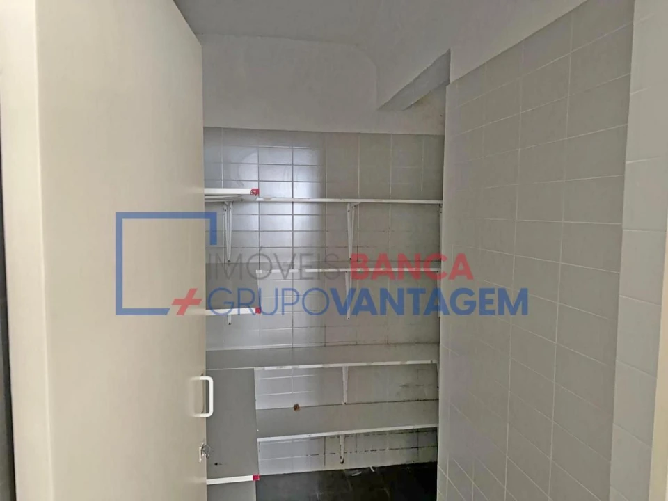 Loja para Venda em Marvila, Ribeira Santarém, São Salvador, São Nicolau Foto 15