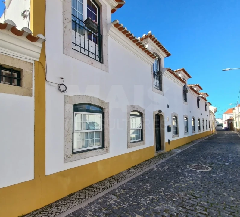 Moradia T6 para Venda em Benavente Foto 1