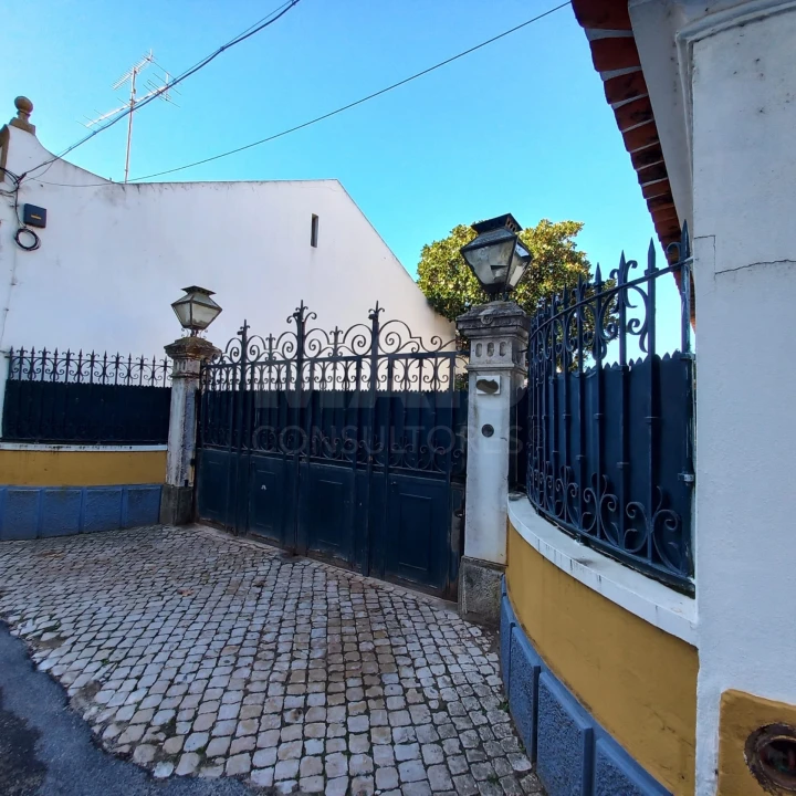 Moradia T6 para Venda em Benavente Foto 3