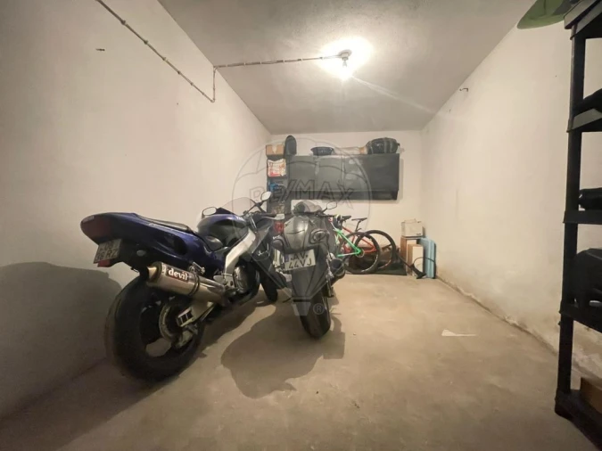 Garagem para Venda em Alto do Seixalinho, Santo André e Verderena Foto 7