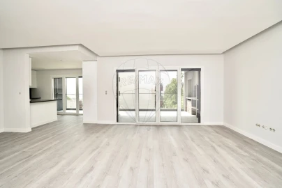 Apartamento T3 para Venda em Alverca do Ribatejo e Sobralinho