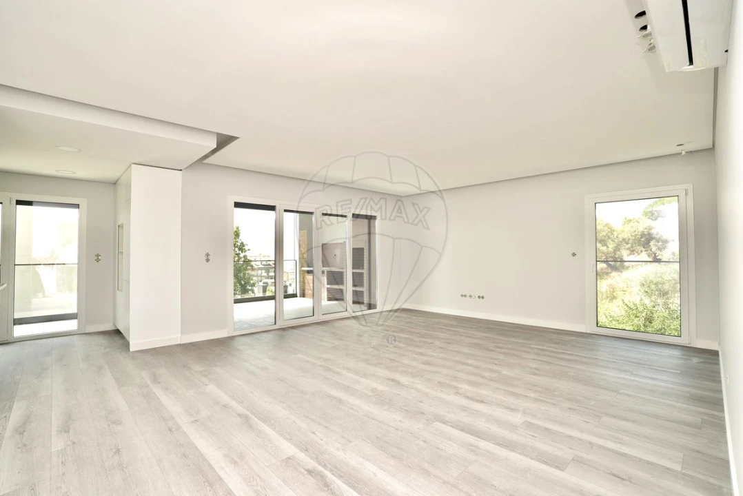 Apartamento T3 para Venda em Alverca do Ribatejo e Sobralinho Foto 26