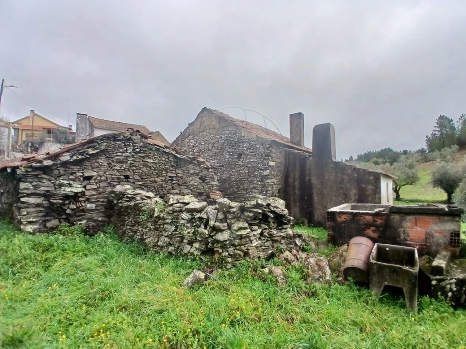 Moradia T2 para Venda em Proença-A-Nova e Peral Foto 13