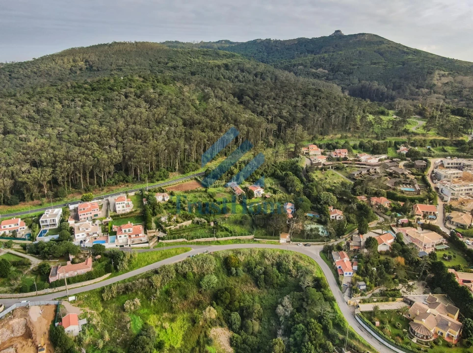 Moradia T3 para Venda em Colares Foto 31