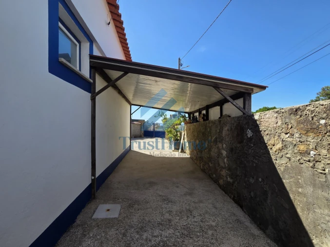 Moradia T3 para Venda em Colares Foto 9