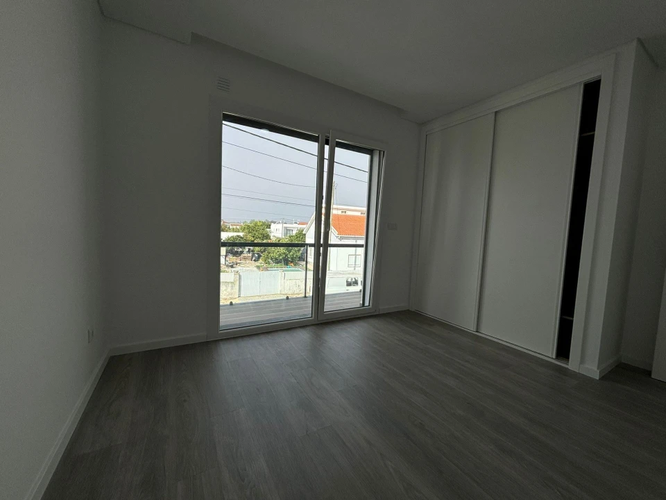 Moradia T4 para Venda em Fernao Ferro Foto 22