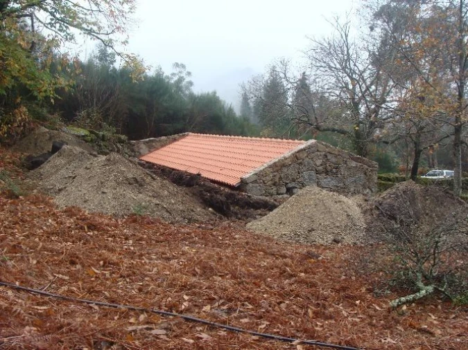 Moradia T3 para Venda em Miranda Foto 6