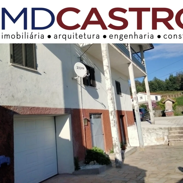 Moradia T5 para Venda em Miranda Foto 4