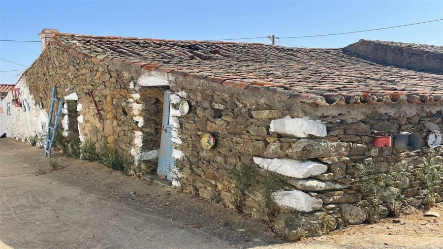 Moradia T2 para Venda em São Miguel do Pinheiro, São Pedro de Solis, São Sebastião dos Carros Foto 3
