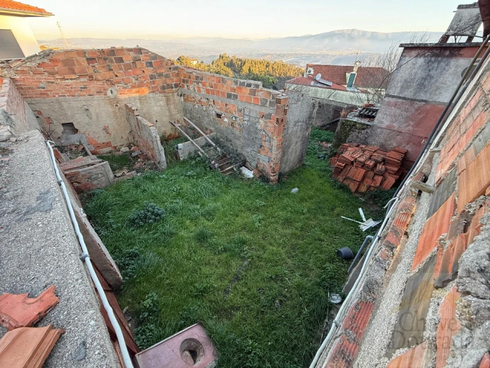 Moradia T3 para Venda em Semide e Rio Vide Foto 6