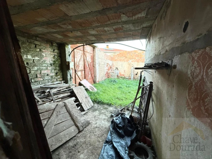 Moradia T3 para Venda em Semide e Rio Vide Foto 7