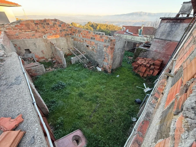 Moradia T3 para Venda em Semide e Rio Vide Foto 6