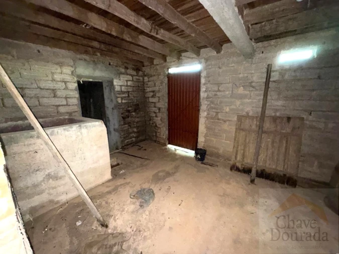 Moradia T3 para Venda em Semide e Rio Vide Foto 8