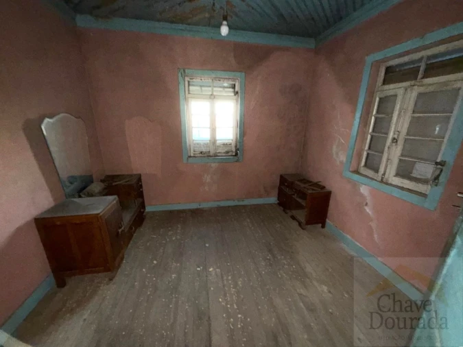 Moradia T3 para Venda em Semide e Rio Vide Foto 18