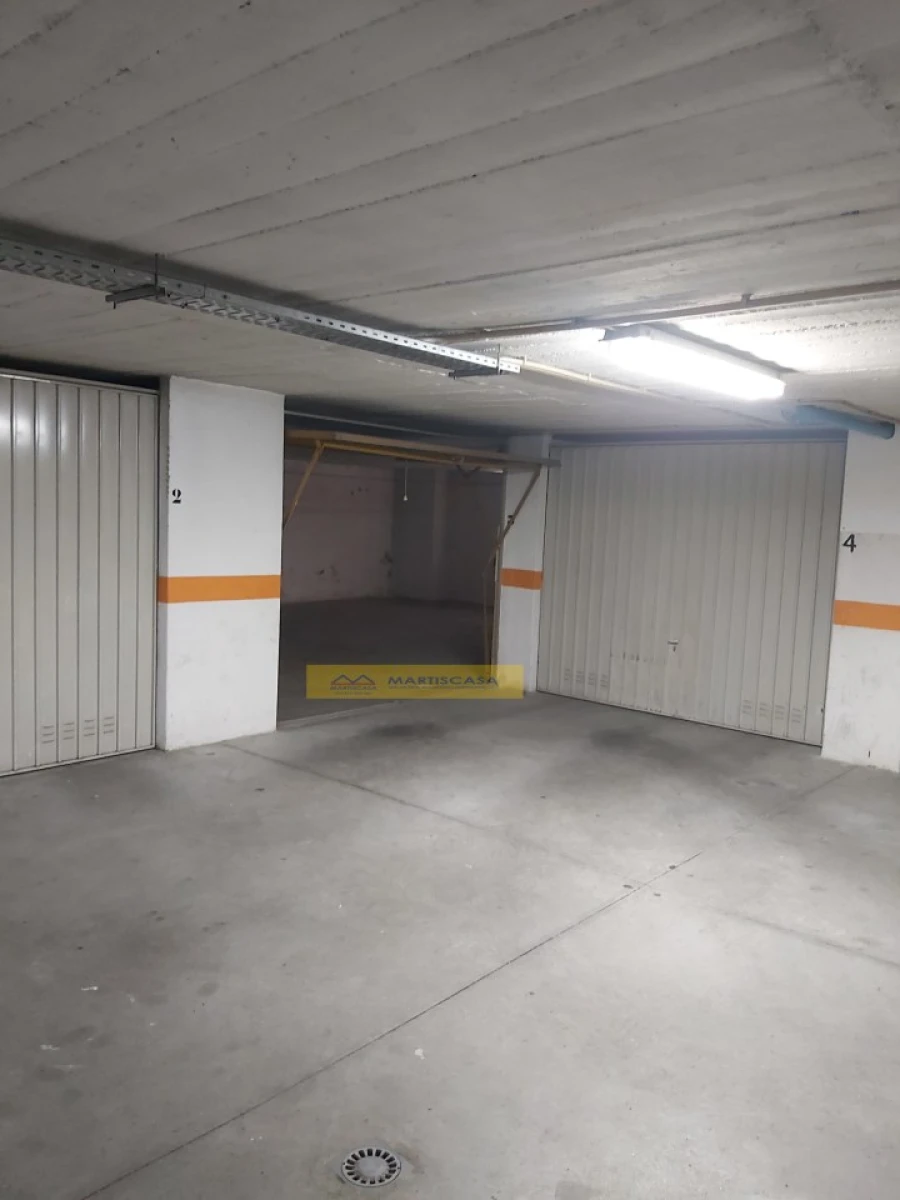 Garagem para Venda em Massamá e Monte Abraão Foto 5