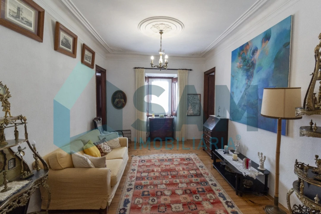 Quinta T4 para Venda em Miragaia e Marteleira Foto 21