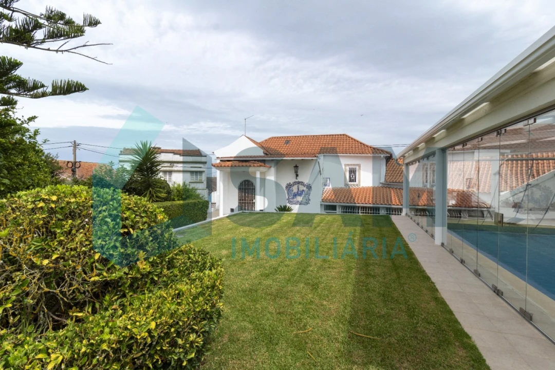 Quinta T4 para Venda em Miragaia e Marteleira Foto 41