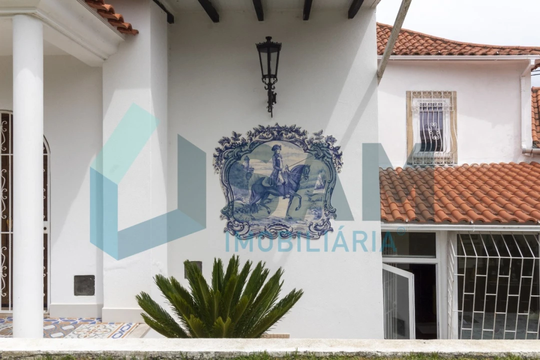 Quinta T4 para Venda em Miragaia e Marteleira Foto 43