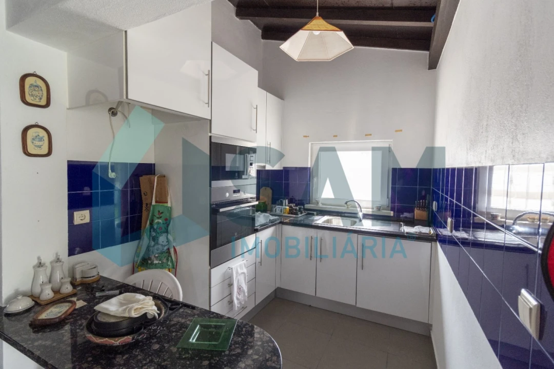 Quinta T4 para Venda em Miragaia e Marteleira Foto 49