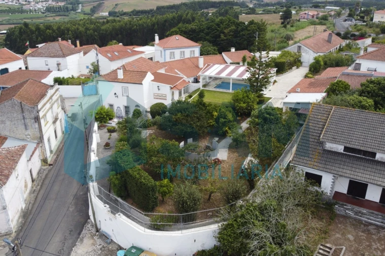 Quinta T4 para Venda em Miragaia e Marteleira Foto 38