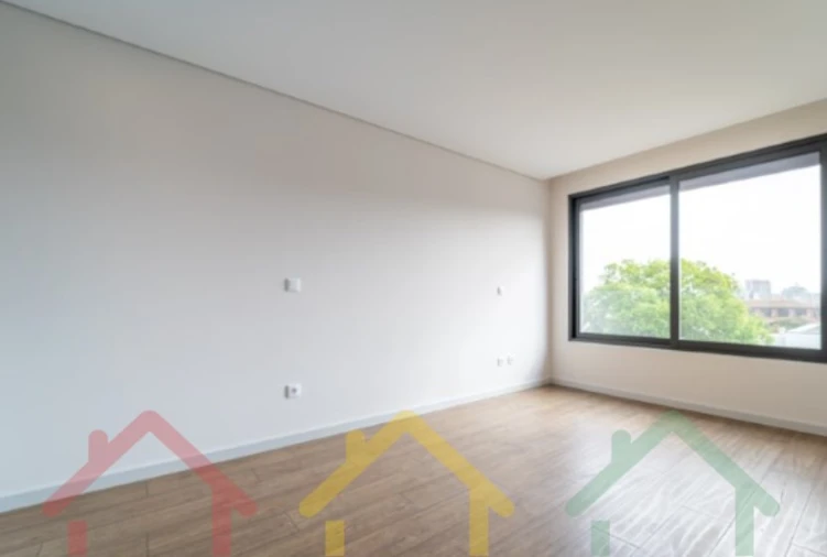 Apartamento T2 para Venda em Cedofeita, Santo Ildefonso, Sé, Miragaia, São Nicolau e Vitória Foto 11