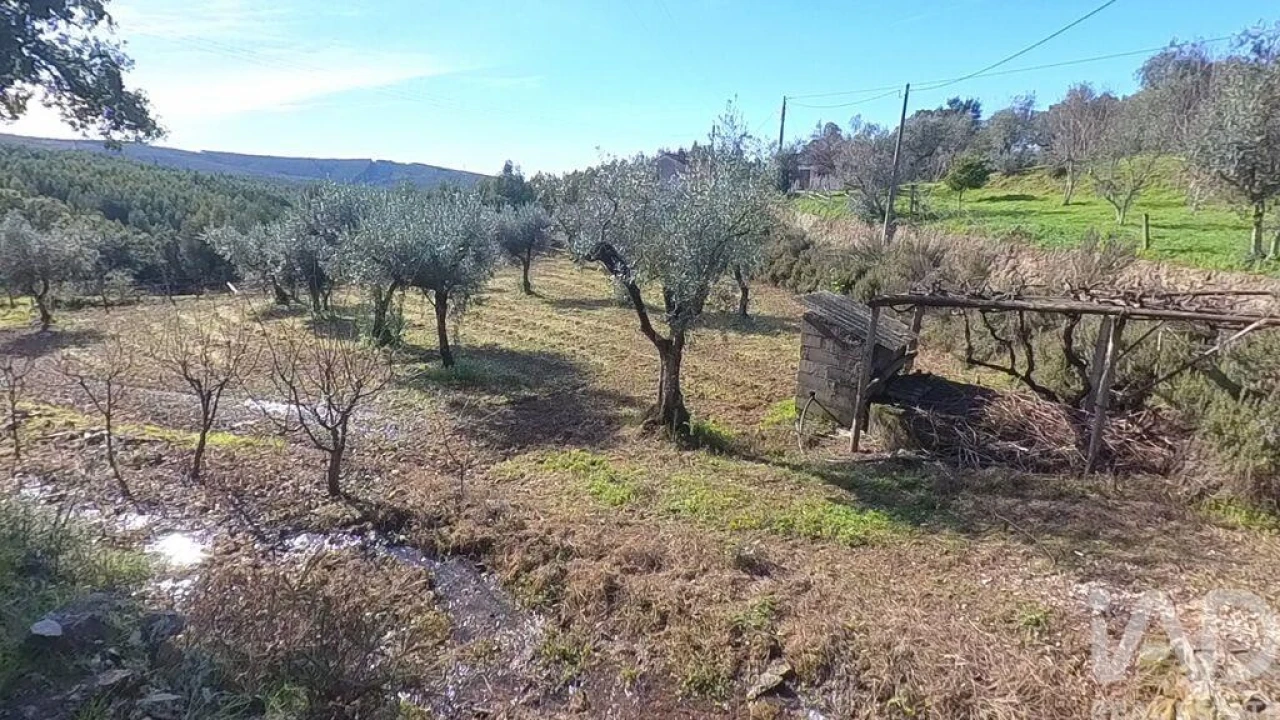 Moradia T2 para Venda em Pedrogão Pequeno Foto 17