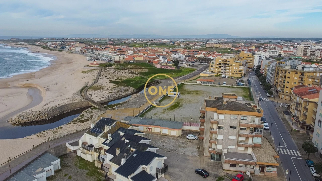 Negócio para Venda em Aver-O-Mar, Amorim e Terroso Foto 1