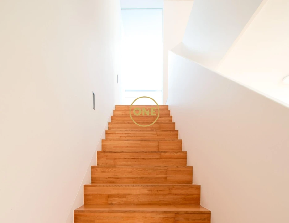 Moradia T4 para Venda em São Martinho Foto 18