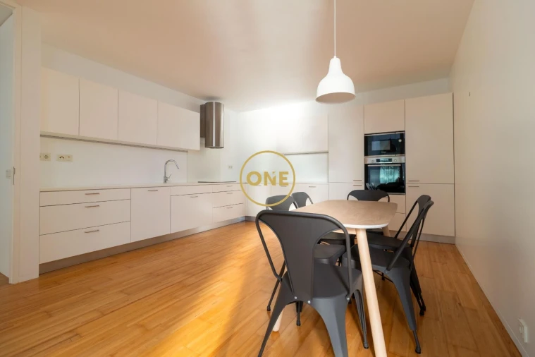 Moradia T4 para Venda em São Martinho Foto 13