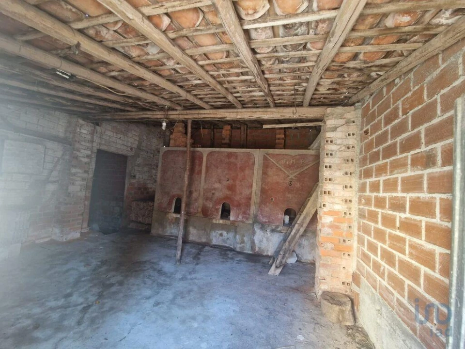 Moradia T2 para Venda em Lamas e Cercal Foto 7